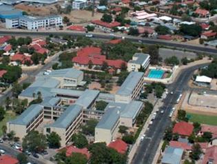 Namibia: die DHPS - die Deutsche Hhere Private Schule in Windhoek